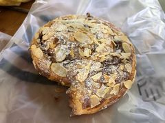 -焙丽拾光(麦凯乐直营店)