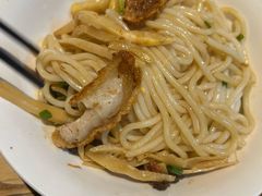 -牛八宝桂林米粉(八里庄店)