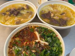 -文山荷鲜居(翠湖店)