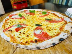 芝士披萨-BISTROFIORE美伊娜(伊犁南路店)