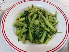 -明本湛江鸡•海鲜小厨(陈家祠店)