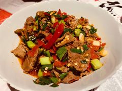 泡辣椒炒牛肉-壹盏灯(蚂蚁工房店)