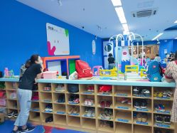 -孩子王童乐园(马群店)