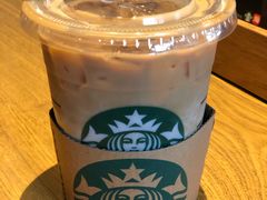 -星巴克臻选(宁波北仑银泰城店)