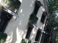 -也枫·小黄楼(南山路旗舰店)