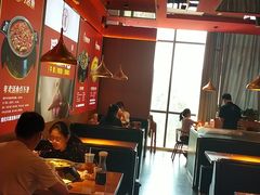 大堂-蜀香三绝·牛蛙·烤鱼·天府炒鸡(安丘泰华店)