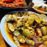 乌鲁木齐探店｜乌鲁木齐店夏天来了可以吃小龙虾哈啤酒啦！！！