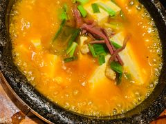 -云海肴·汽锅鸡·云南菜(天山百盛优客店)