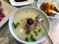 -品悦酒店(三林古镇店)