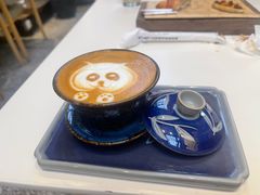 -Huii cafe&bar 绘咖啡(U37店)