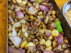 -老东镇啤酒屋海鲜加工·蒸汽海鲜·海鲜烧烤(台东店)