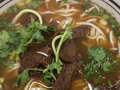 -小马牛肉面·牛骨熬制(南京博物院店)