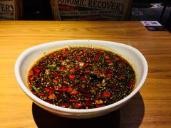 簋街馋蛙-盱眙小龙虾(天虹店)