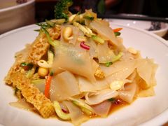 红油拉皮-吕氏疙瘩汤·新派鲁菜(济南万象城店)