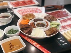 麻酱小料-北门涮肉·铜锅涮肉(南锣鼓巷店)