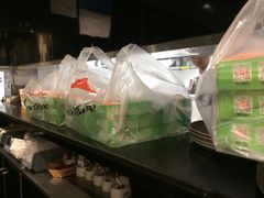 -必胜客(康华路店)