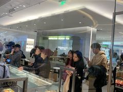 -喜茶(杭州滨江宝龙店)