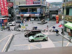 -麦当劳(龙洞店)