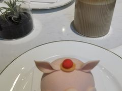 -Fridi Patisserie Cafe