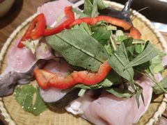 -野山舂·贵州现舂酸汤火锅(鸿通城店)