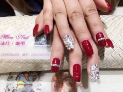 -沫儿·美甲美睫·半永久·皮肤管理