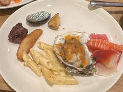 -怡咖啡海鲜自助餐厅(浦东香格里拉店)
