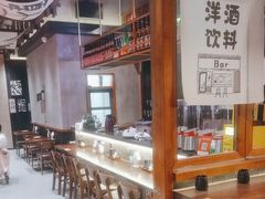 -8PINTS八品脱·日料·烧鸟·精酿小酒馆(莘庄店)