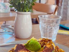 牛油果吐司-BOR Eatery(安福路店)