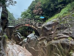 -鄣山大峡谷