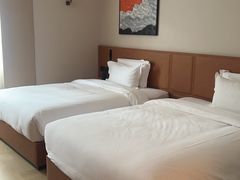 -美豪丽致酒店(西安高新区南二环丰庆公园地铁站店)