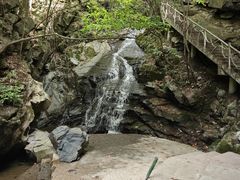 -藏龙百瀑风景区