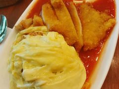 -玛格萝妮比萨屋(四平店)
