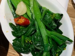 -新梅华·茶点餐厅(欧尚店)