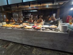 -飨食汇全日制餐厅·昆山皇冠假日酒店(九方店)