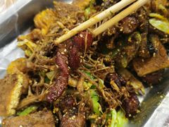 -二钢串叔麻辣烫(华龙大厦店)
