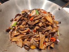 -呷湘厨·鱼汤捞饭·剁椒鱼头·辣椒炒肉(国家会展中心店)
