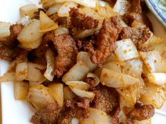 孜然羊肉-维吾尔餐厅(宜山路店)