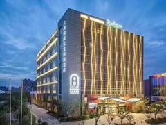 -筠咖啡西餐厅(上海国展宝龙丽筠酒店)