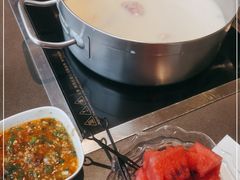 -捞王锅物料理(上海世茂广场店)