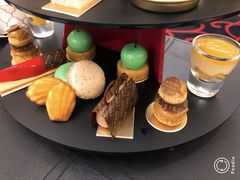-Salon de The de Joel Robuchon(外滩18号店)
