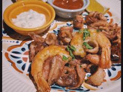 -JINNS锦时 steak&pizza(浸信会礼拜堂旧址店)