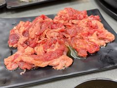 -啊美丽炭火烤肉(滑翔一店)