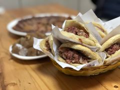 -闫家驴肉老店(华电一校店)