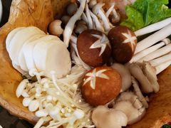 -捞王锅物料理(上海世茂广场店)