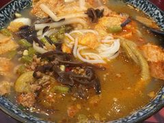 -螺世纪螺蛳粉·桂味小排档(裕德店)