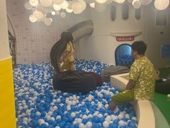 -涨巢·潮玩水疗局