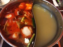 -呷哺呷哺(普陀乐购真北店)