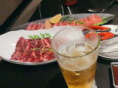 -山川小町·极番烧肉(新地假日广场店)