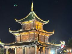 -包整·丝娃娃(一览甲秀楼风景店)