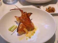 波士顿龙虾配白芦笋-逸道(益丰·外滩源店)